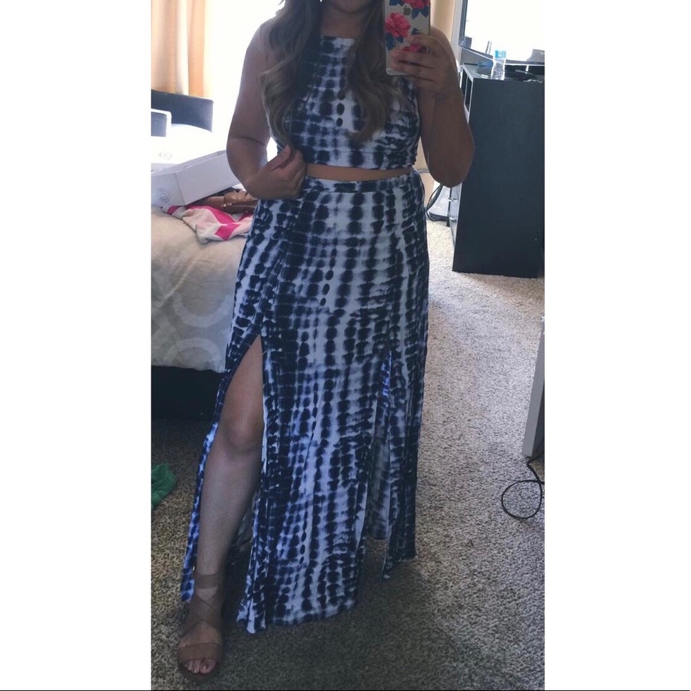 Two piece set